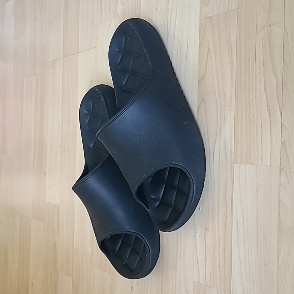 Goodfellow & Co. Sandal Slide Color Black Size 10